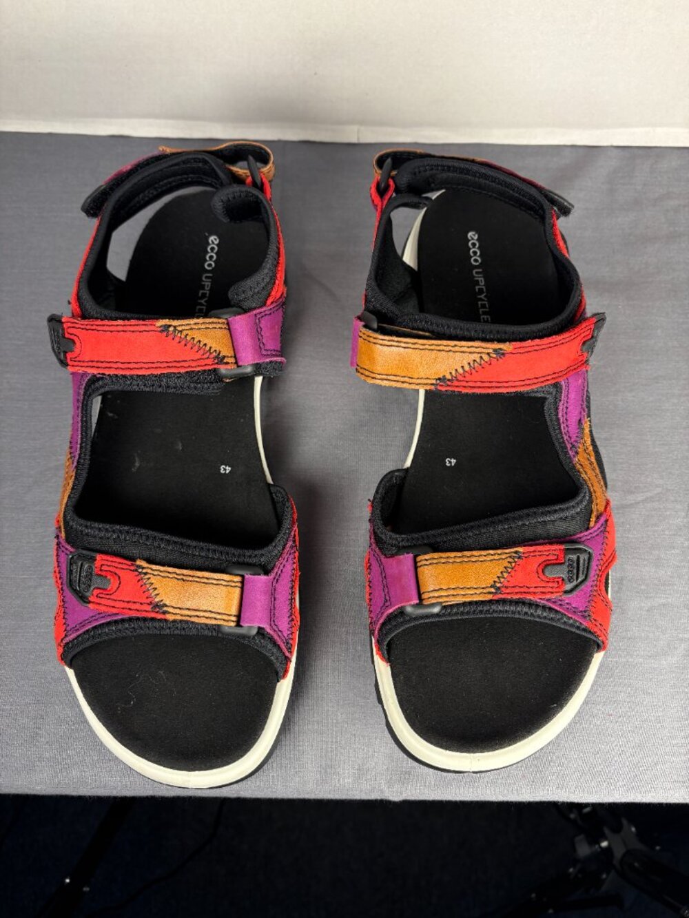ECCO Women's Offroad Yucatan Sandals. Multi-Hibiscus Color. Size 12-12.5